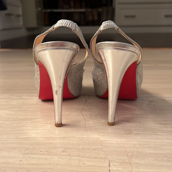 Christian Louboutin heels - Picture 3 of 4